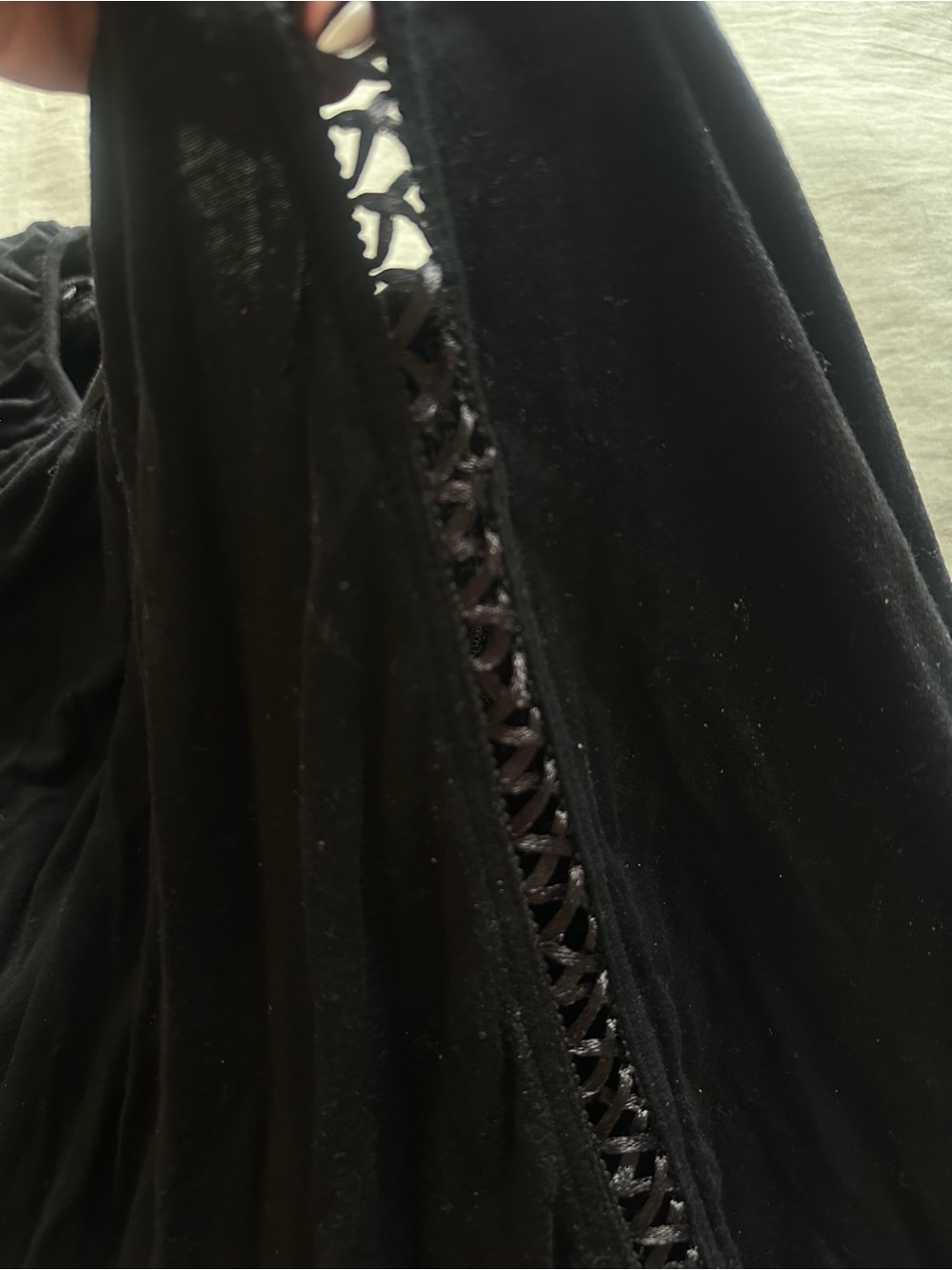 LF x Jaase Black Ruffled Hem Long Sleeve Tunic - Picture 4 of 5